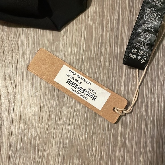 NWT Kim Kardashian SKIMS onyx sheer bra, medium - Picture 5 of 7